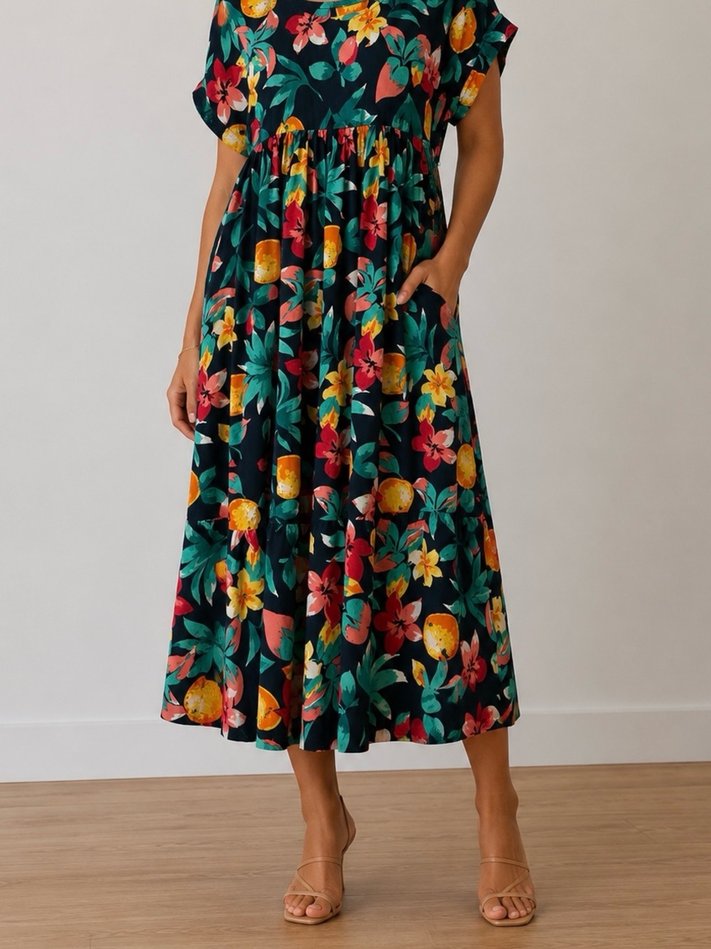 Tropical Fruit Print Tiered Midi Dress ULTIMATE SUMMER Size M - Picture 6 of 15